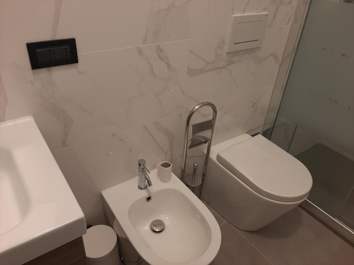 A Casa Da Joy Apartment Turin Bagian luar foto