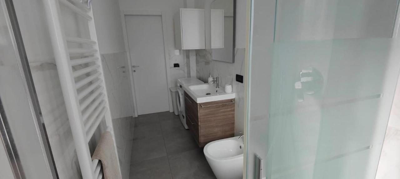 A Casa Da Joy Apartment Turin Bagian luar foto
