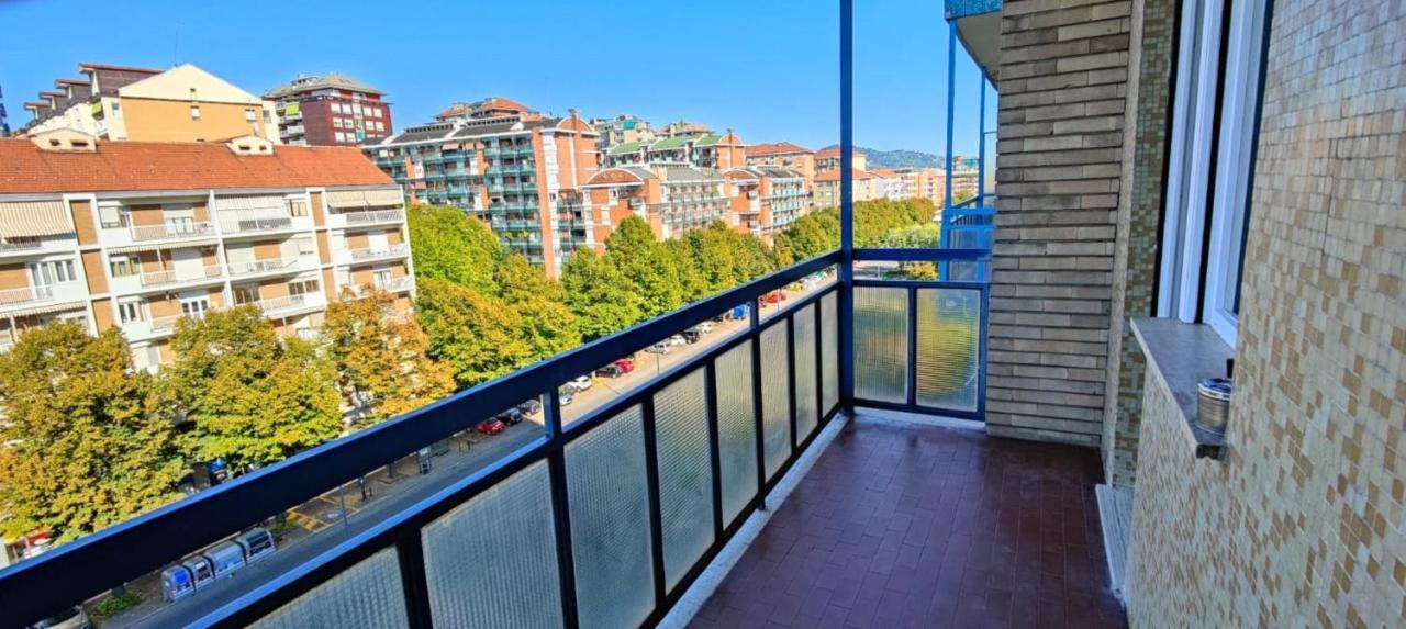 A Casa Da Joy Apartment Turin Bagian luar foto